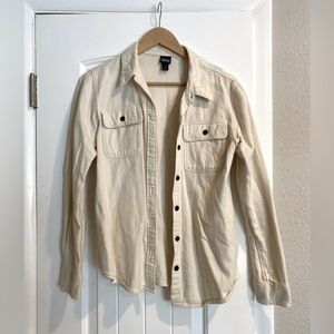 Patagonia Ivory Women’s Button-up - Small